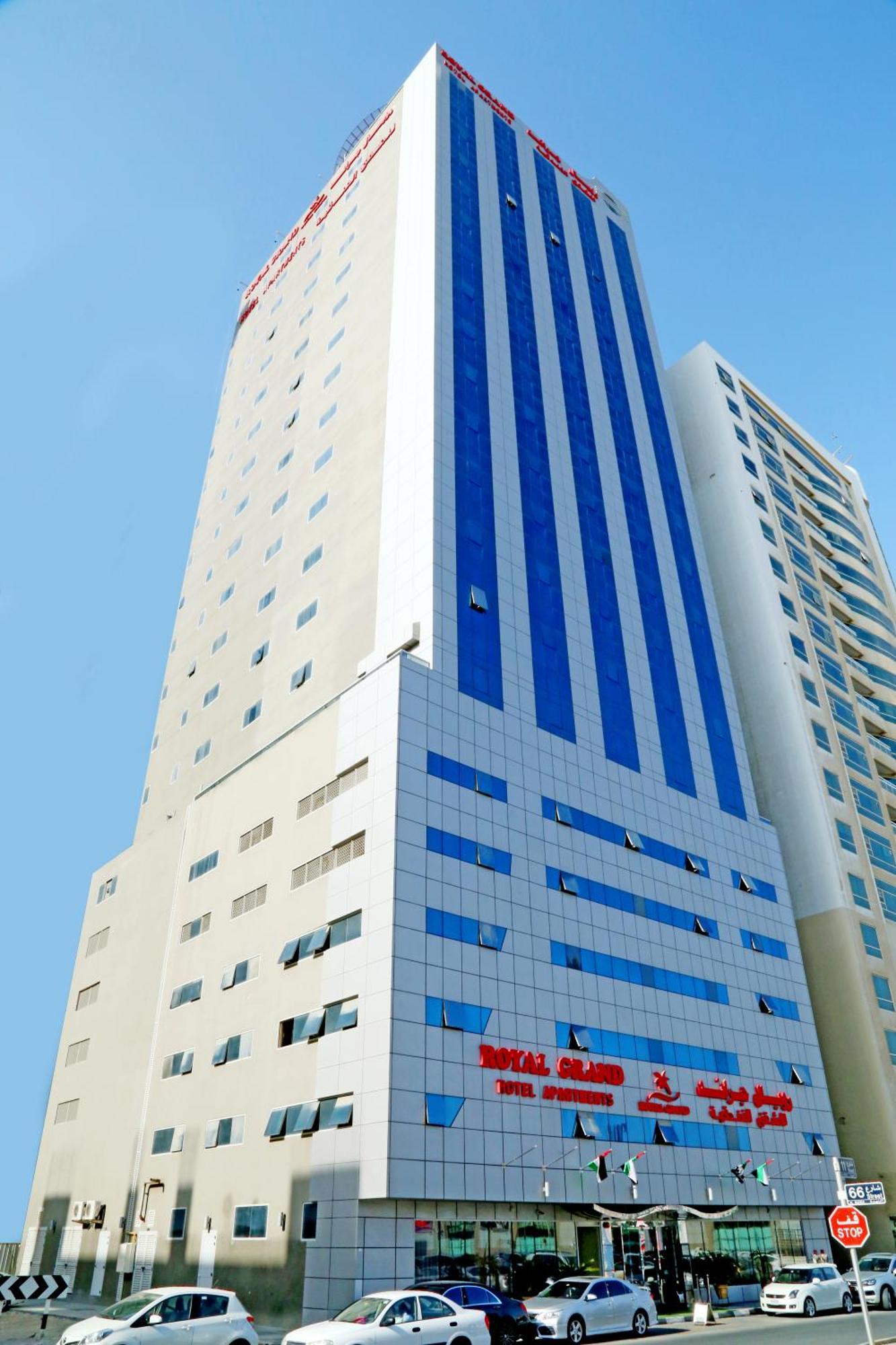 Royal Grand Suite Hotel Sharjah Exterior photo